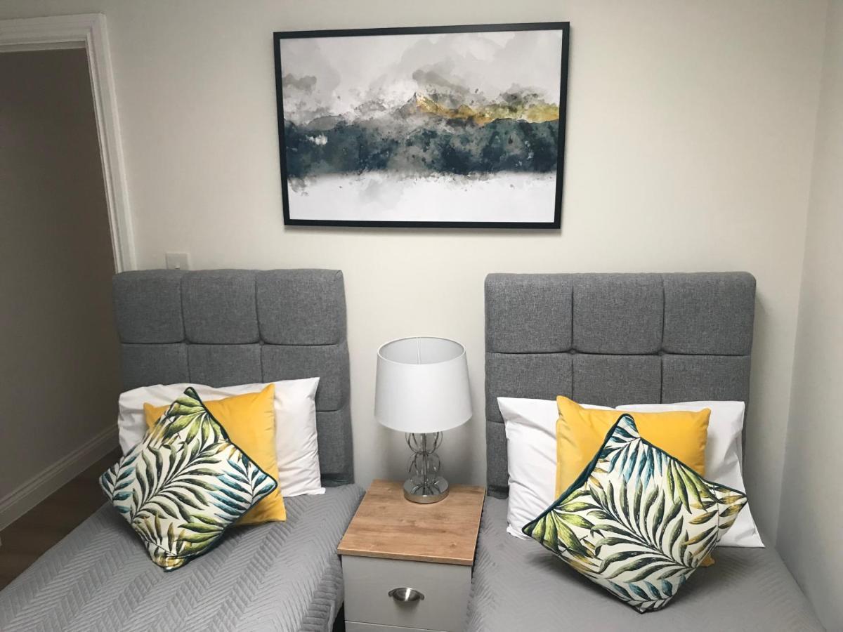 Heart Of Henley 1 & 2 Bedroom Apartments エクステリア 写真