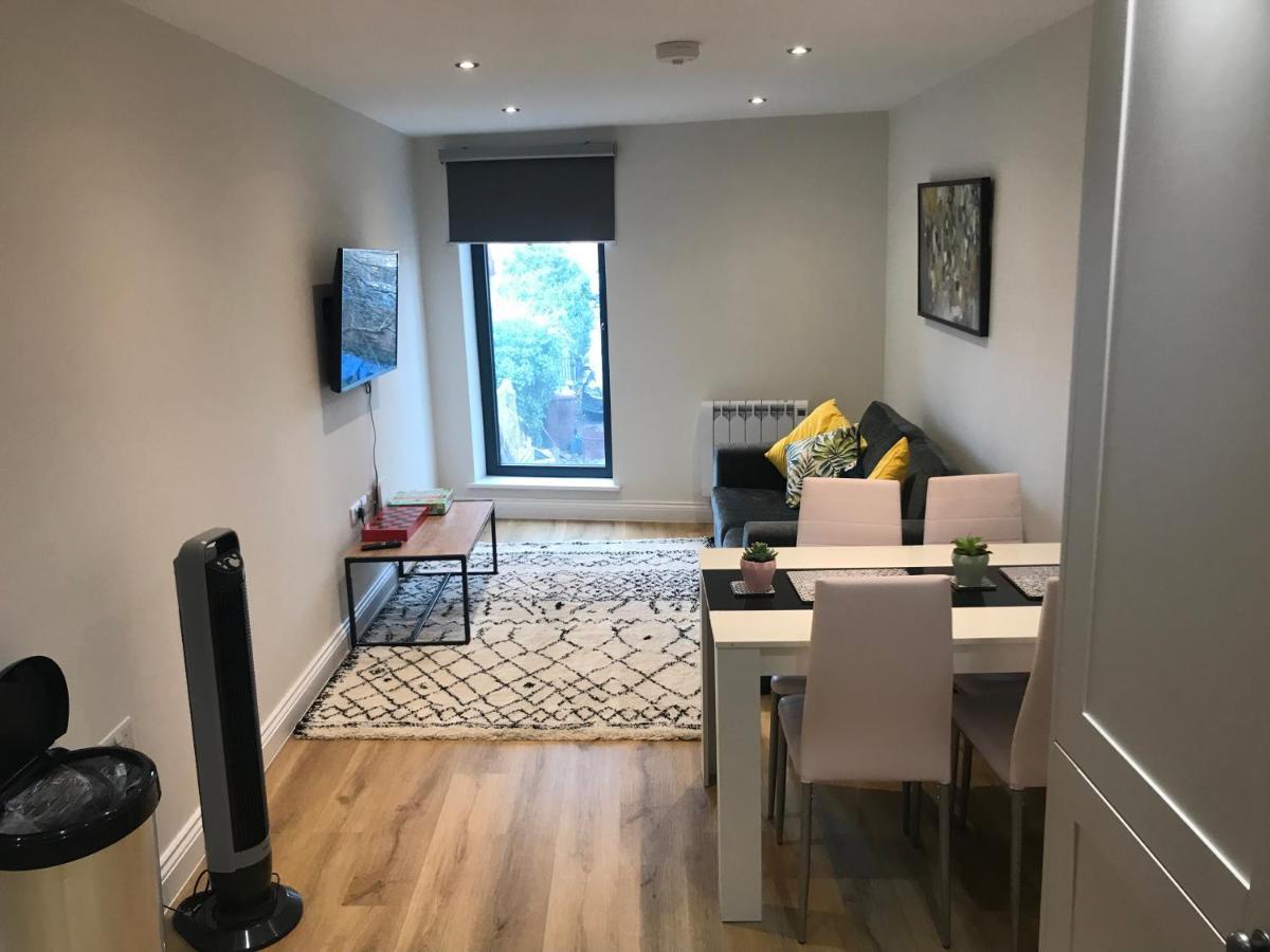 Heart Of Henley 1 & 2 Bedroom Apartments エクステリア 写真