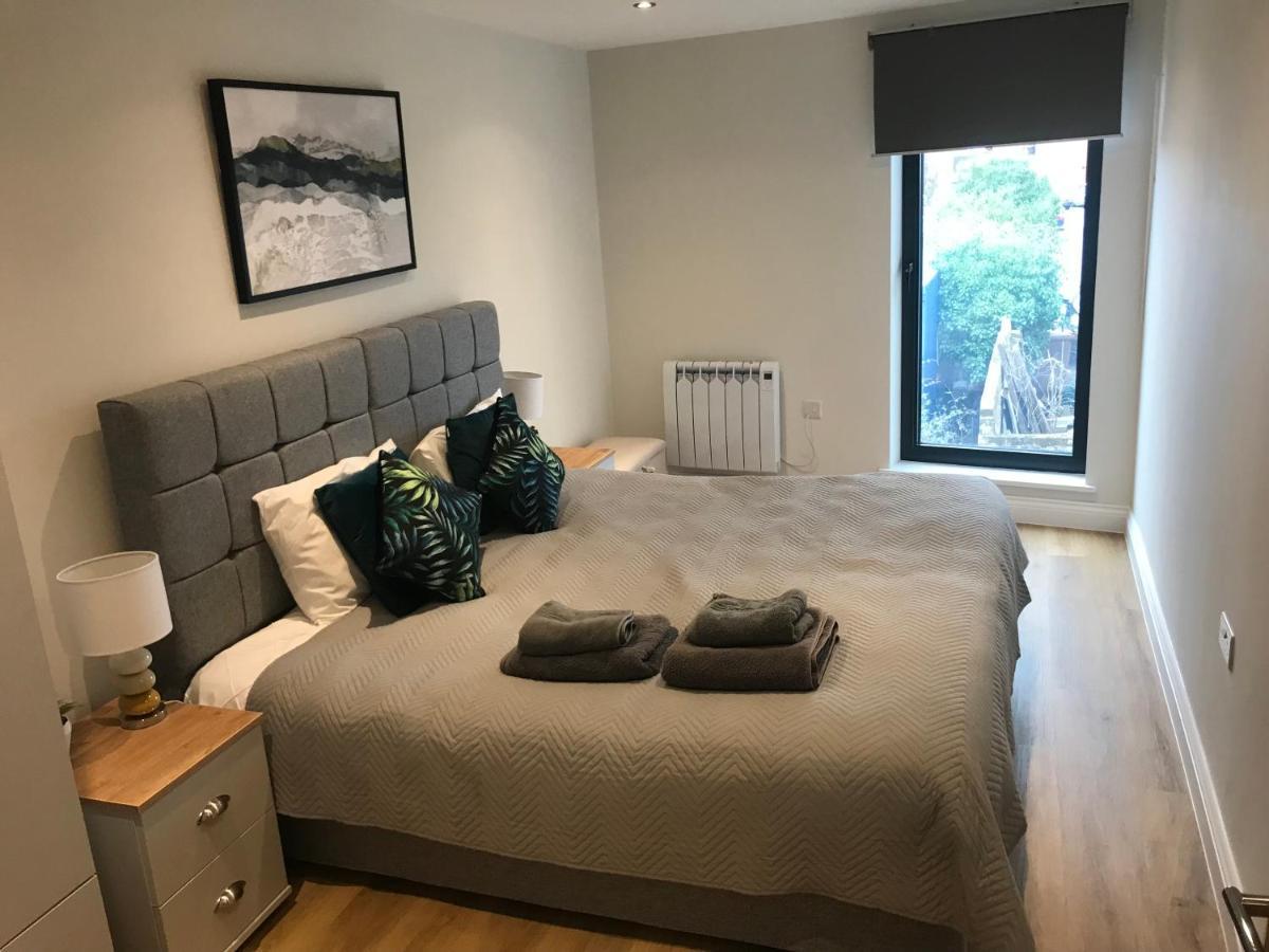 Heart Of Henley 1 & 2 Bedroom Apartments エクステリア 写真