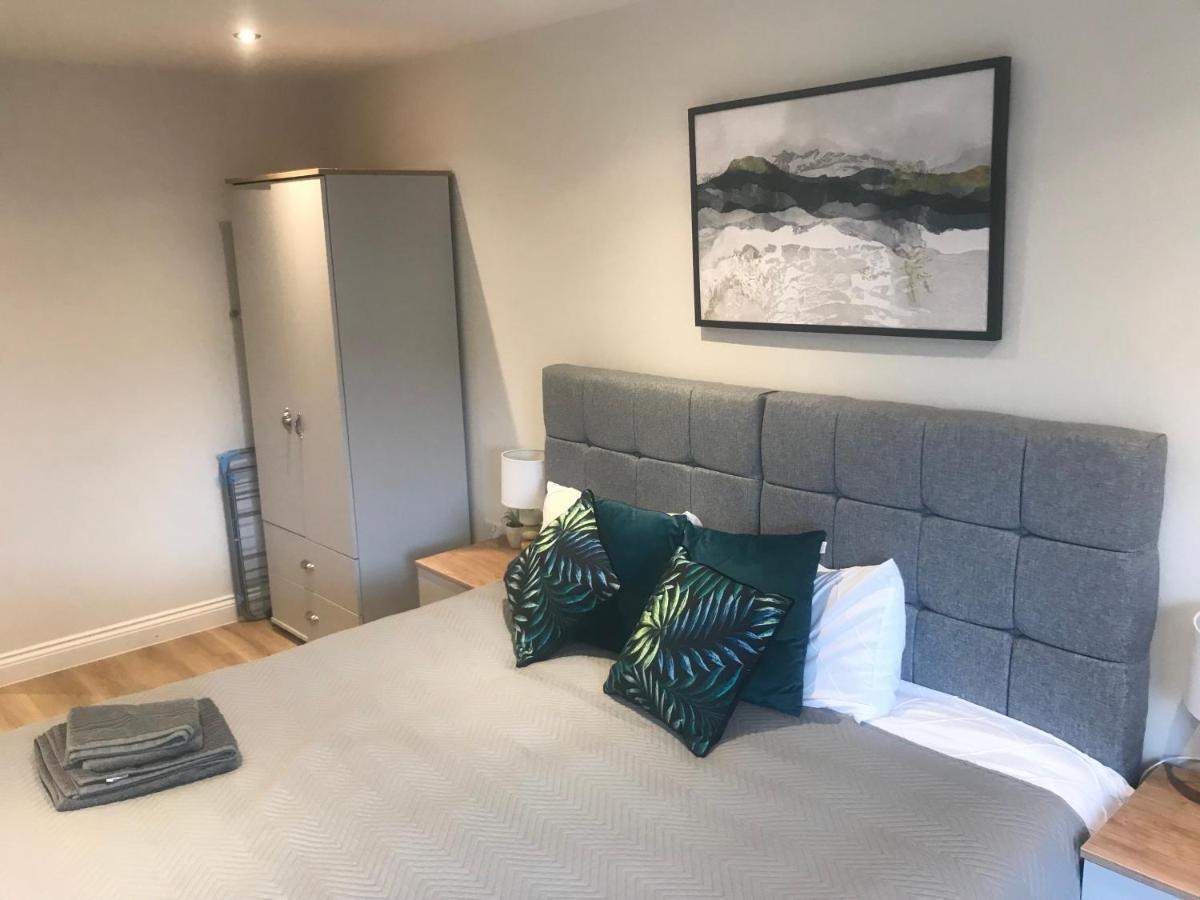 Heart Of Henley 1 & 2 Bedroom Apartments エクステリア 写真